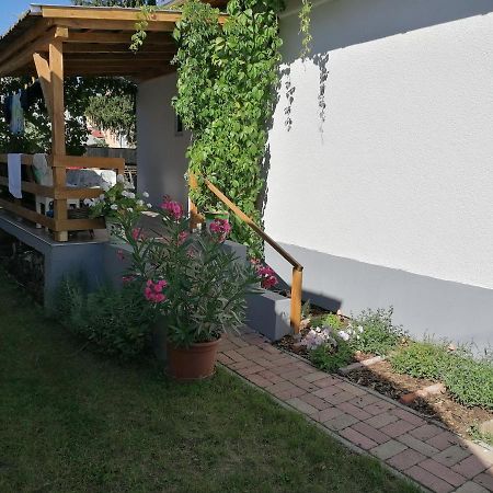 Menta Apartman Mezőkövesd Buitenkant foto