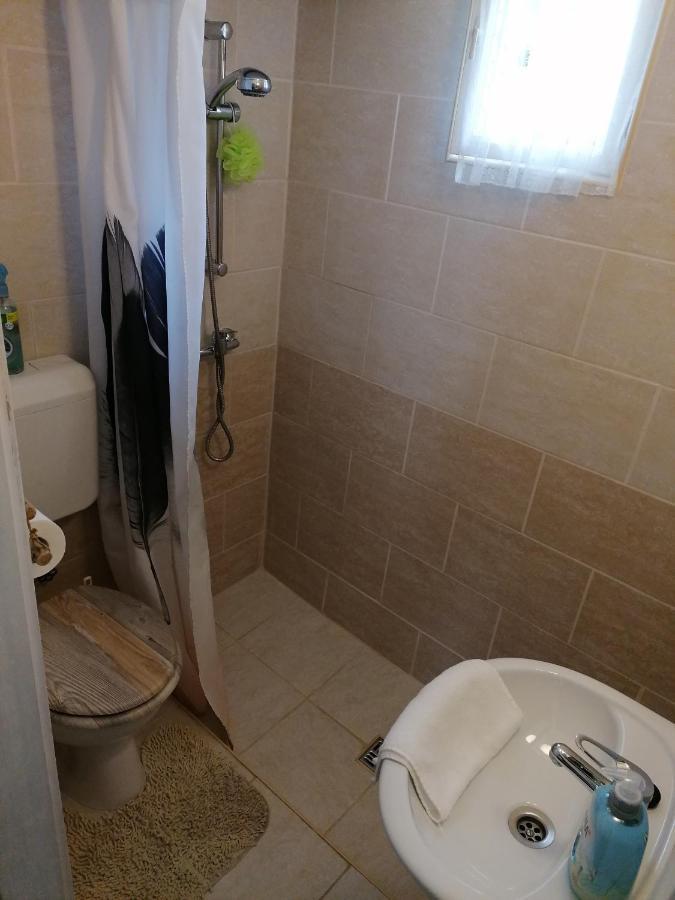Menta Apartman Mezőkövesd Buitenkant foto