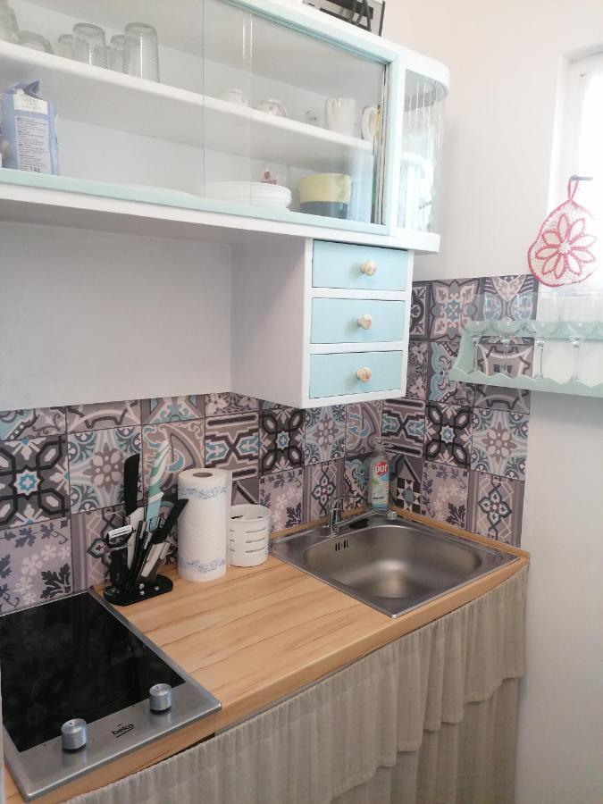 Menta Apartman Mezőkövesd Buitenkant foto